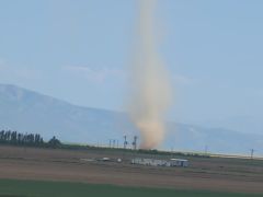 Adilcevaz’da korkutan hortum