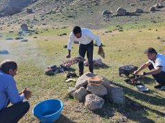 Süphan Dağı piknikçilerin yeni gözdesi oldu